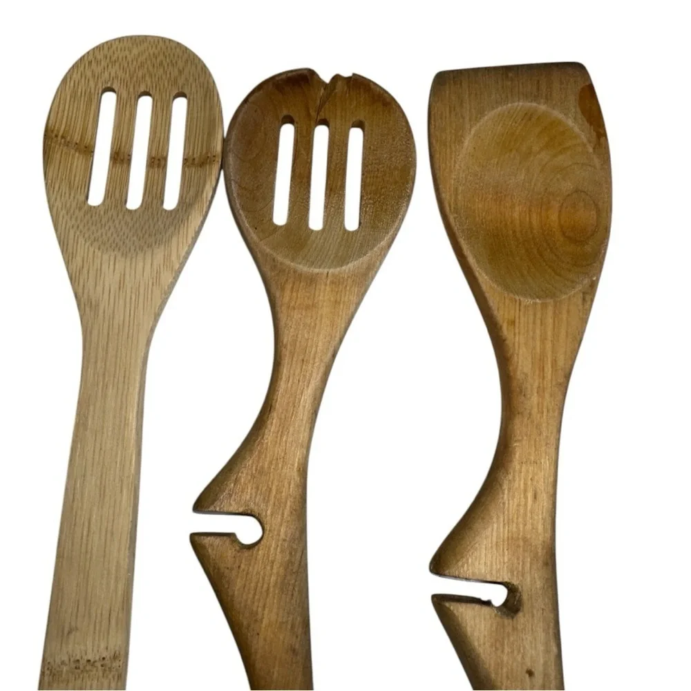 Set of 6 wooden kitchen utensils